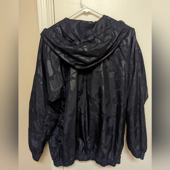 Adidas windbreaker - Picture 3 of 5